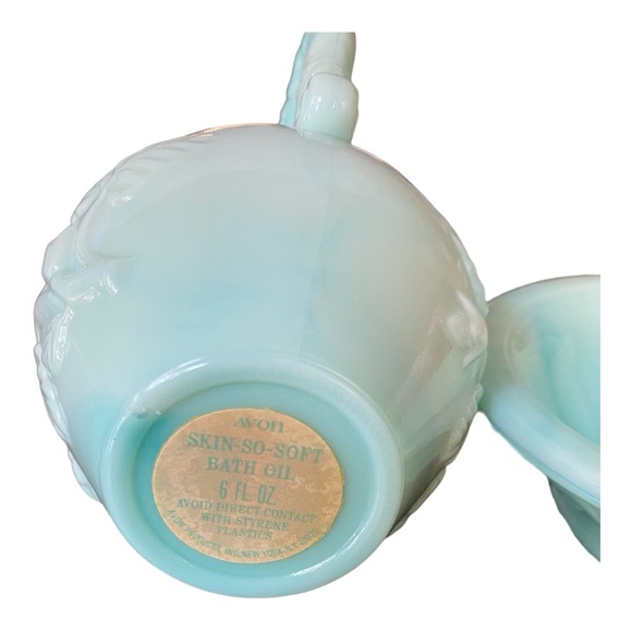 Vintage 1970 Avon Jadeite Milk Glass 4 piece bath set. Collectors item - Picture 6 of 9